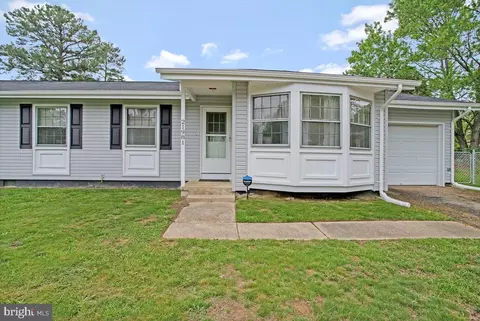 21981 Spring Valley Dr, Lexington Park, MD 20653
