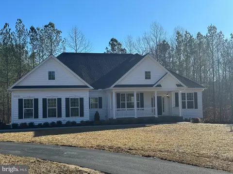 25058 Preston Ct, Hollywood, MD 20636