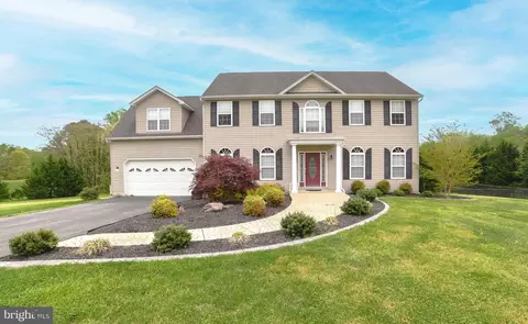 26760 Lynndale Ct, Mechanicsville, MD 20659