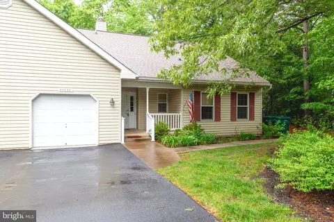 44036 Fieldstone Way, California, MD 20619