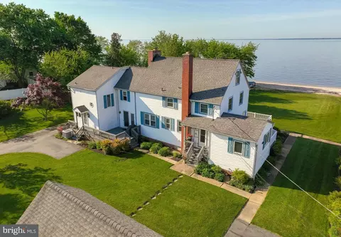 45395 Stark Dr, Piney Point, MD 20674