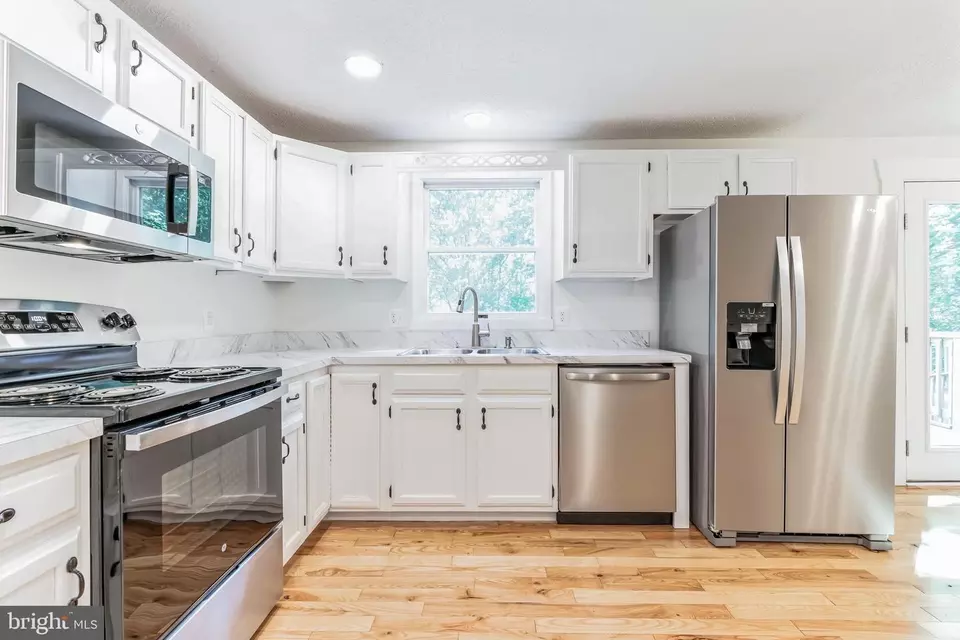 Other - 47052 Dixon Ct, Lexington Park, MD 20653 photo 3 of 20