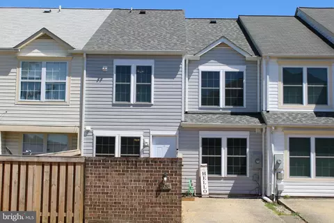 46361 Columbus Dr #107, Lexington Park, MD 20653