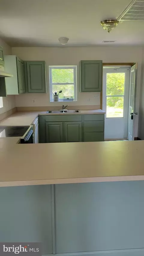 Kitchen - 38094 Graves Rd, Coltons Point, MD 20626 photo 1 of 2