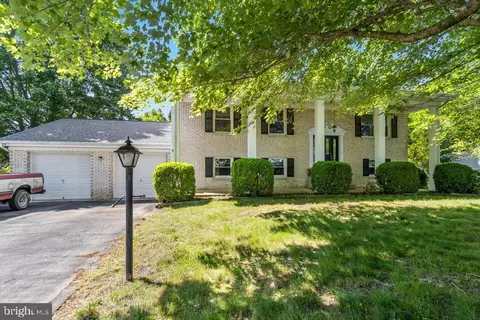 35745 Chief Rd, Mechanicsville, MD 20659