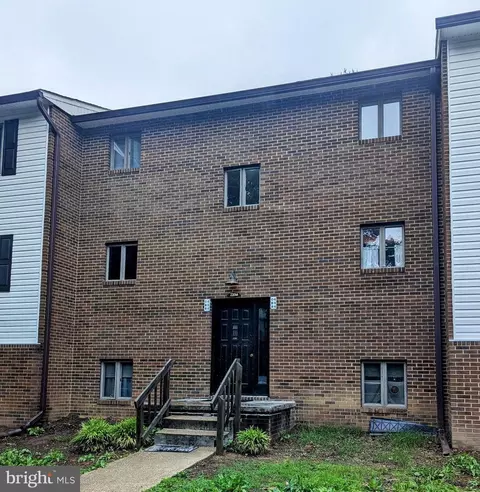 22024 Gloucester Ct #B-6, Lexington Park, MD 20653
