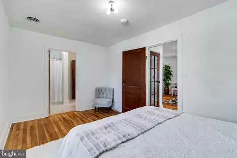 Bedroom - 45154 Lighthouse Rd, Piney Point, MD 20674 photo 3 of 5