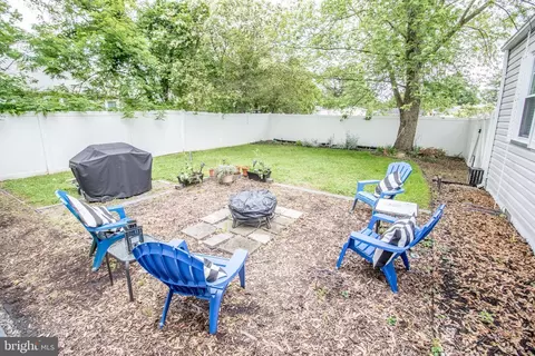 Exterior - 17254 Larimer St, Piney Point, MD 20674 photo 5 of 7