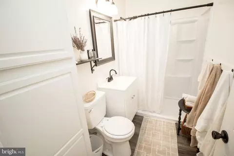 Bath - 17254 Larimer St, Piney Point, MD 20674 photo 1 of 3