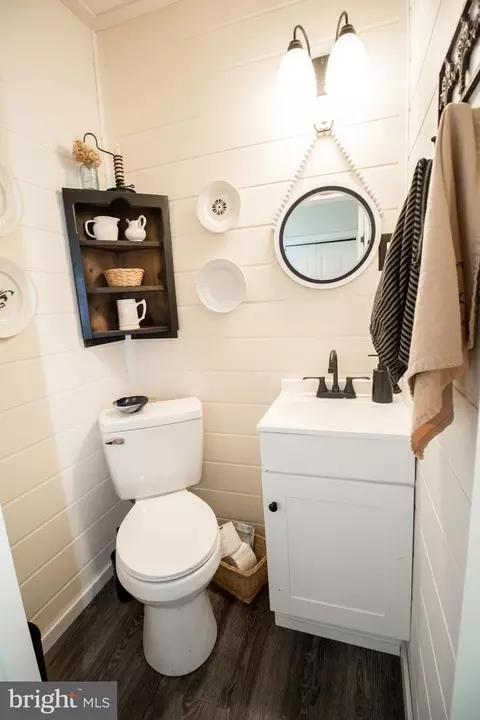 Bath - 17254 Larimer St, Piney Point, MD 20674 photo 2 of 3
