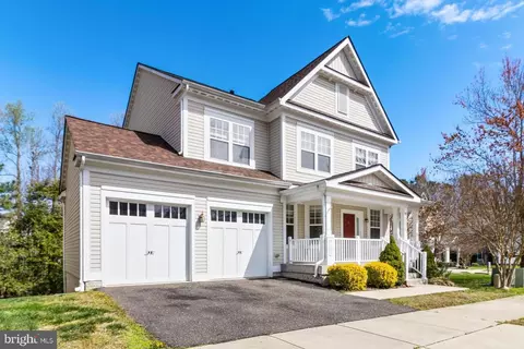43876 Primevere St, California, MD 20619