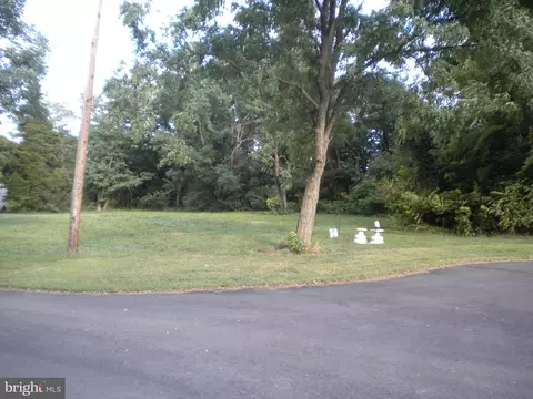 45727 Locust Glen Ln, Great Mills, MD 20634