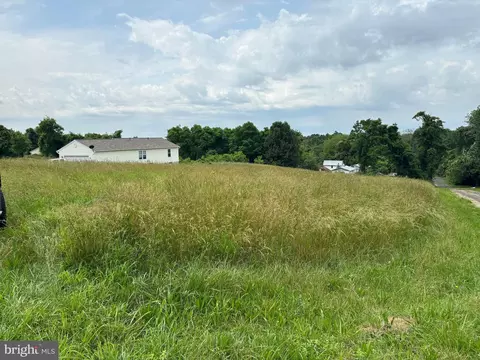 36861 Crestview Dr, Bushwood, MD 20618