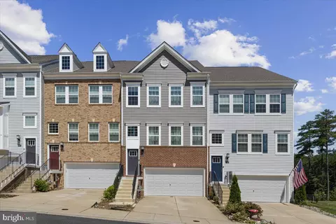 23863 Myrtle Glen Way, California, MD 20619