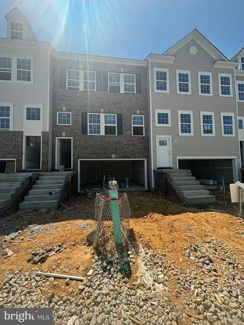 23594 Highliner Way, California, MD 20619
