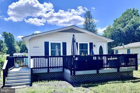22264 Nomoni St, Leonardtown, MD 20650