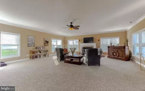Living - 16165 Piney Point Rd, Piney Point, MD 20674 photo 3 of 7
