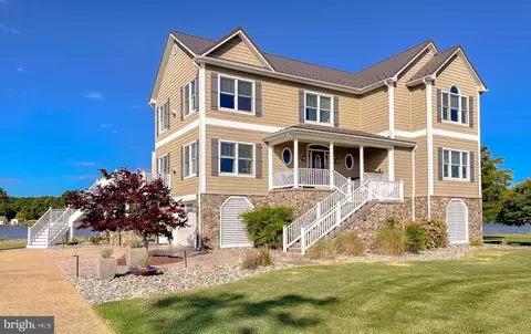 Exterior - 16165 Piney Point Rd, Piney Point, MD 20674 photo 2 of 15