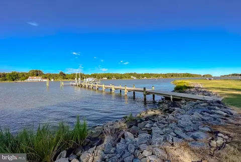 View/Area - 16165 Piney Point Rd, Piney Point, MD 20674 photo 4 of 6