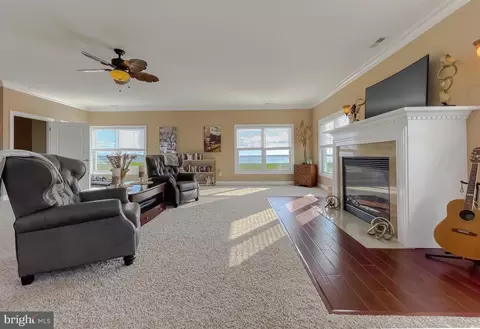 Living - 16165 Piney Point Rd, Piney Point, MD 20674 photo 6 of 7