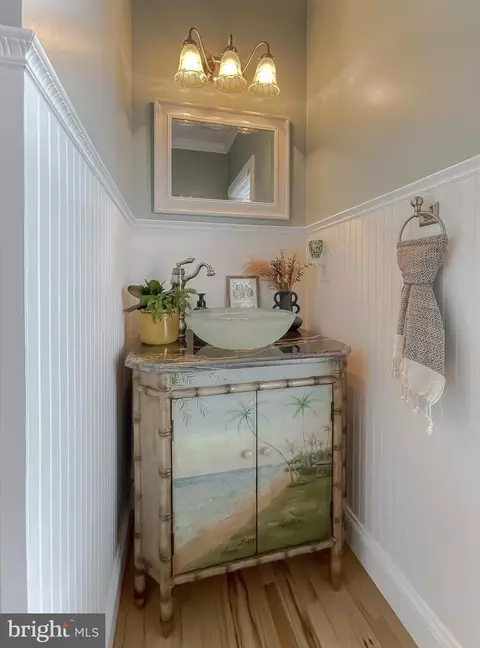 Bath - 16165 Piney Point Rd, Piney Point, MD 20674 photo 4 of 12
