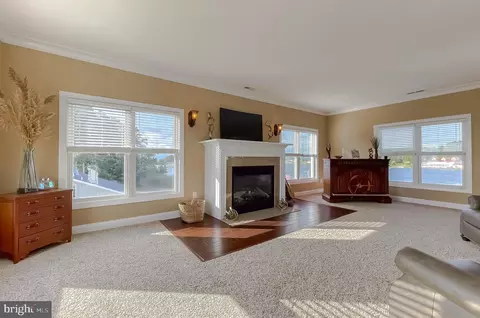 Living - 16165 Piney Point Rd, Piney Point, MD 20674 photo 7 of 7