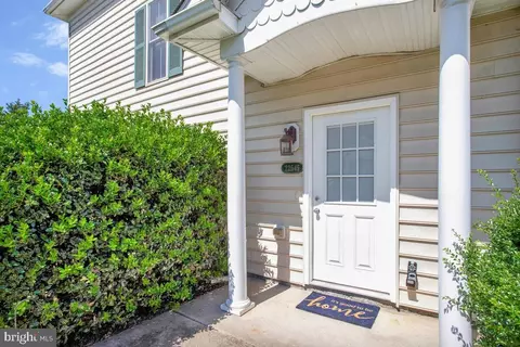 22545 Chickadee Cir #4-3, Lexington Park, MD 20653