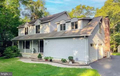 44638 Rolling Oak Ln, California, MD 20619