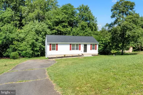 23137 Upland Dr, Bushwood, MD 20618