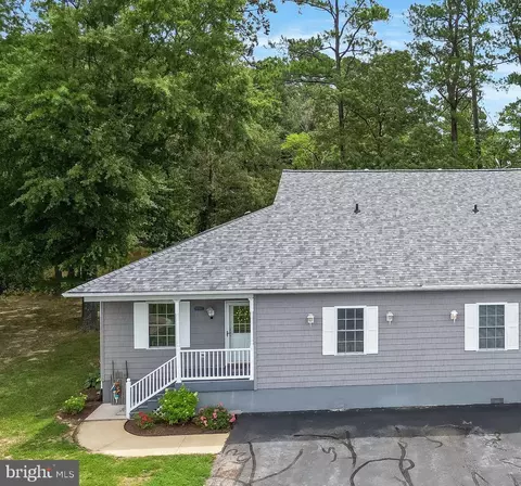 17288 Crab Pot Ln, Piney Point, MD 20674