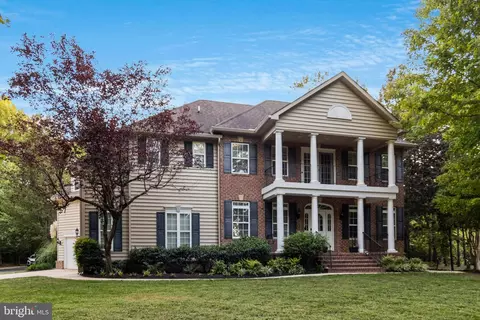 23632 Kingston Shores Ln, California, MD 20619