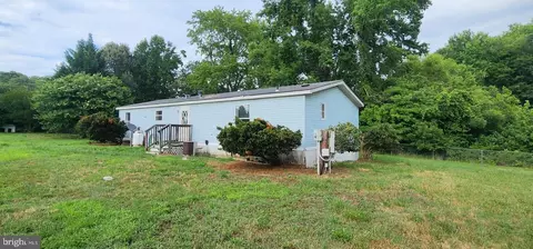 18459 Windmill Point Rd, Drayden, MD 20630 photo 3