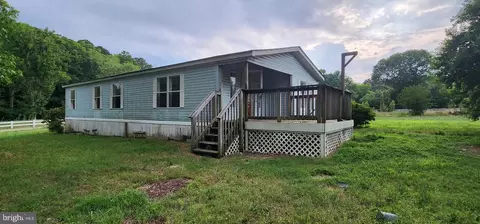 18459 Windmill Point Rd, Drayden, MD 20630