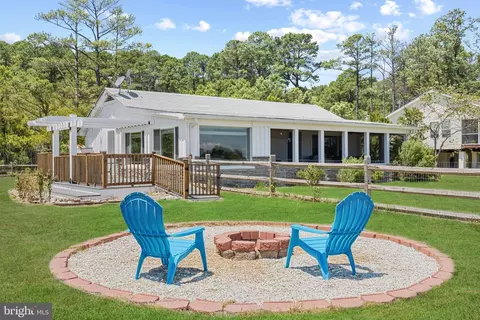 14554 E Way, Scotland, MD 20687