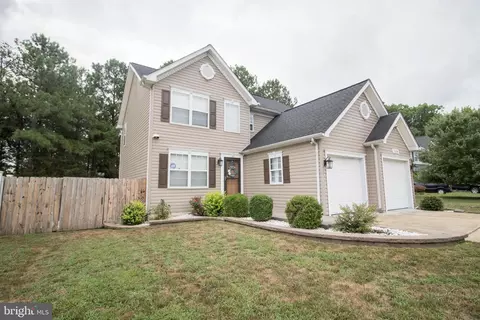 21458 Cameron Ct, Lexington Park, MD 20653