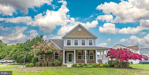 23618 Placid Hill Pl, California, MD 20619