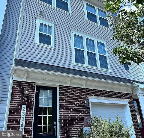 23147 Foxglove Way, California, MD 20619