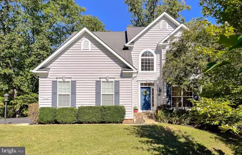 23642 Mallard Glen Way, California, MD 20619
