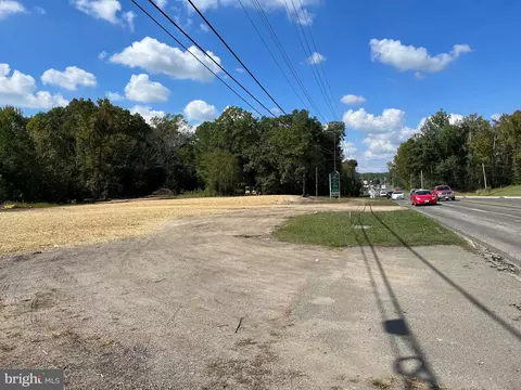 25845 Point Lookout Rd, Leonardtown, MD 20650