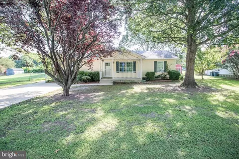 17628 Saint Inigoes Rd, Saint Inigoes, MD 20684