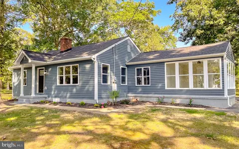 23165 Town Creek Dr, Lexington Park, MD 20653