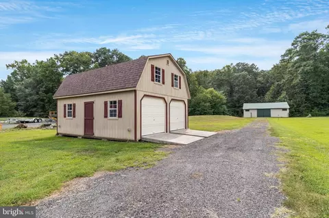 Exterior - 23175 Grampton Rd, Clements, MD 20624 photo 2 of 5