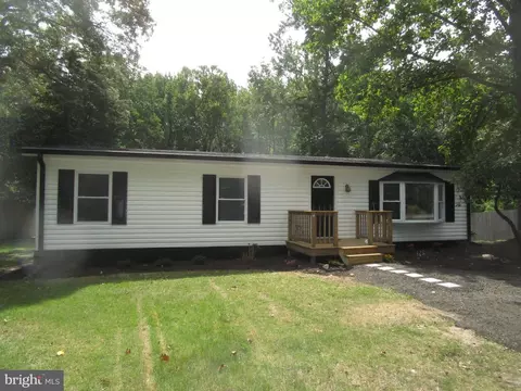 45225 Clarks Mill Rd, Hollywood, MD 20636