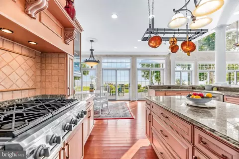 Kitchen - 16105 Thomas Rd, Piney Point, MD 20674 photo 3 of 7