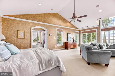 Bedroom - 16105 Thomas Rd, Piney Point, MD 20674 photo 2 of 7