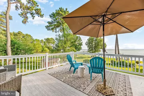 Exterior - 16105 Thomas Rd, Piney Point, MD 20674 photo 9 of 16