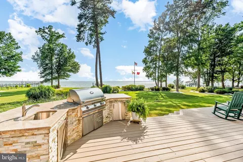 Exterior - 16105 Thomas Rd, Piney Point, MD 20674 photo 3 of 16