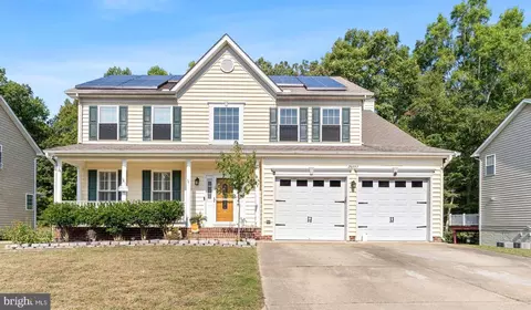 20557 Pershing Dr, Lexington Park, MD 20653