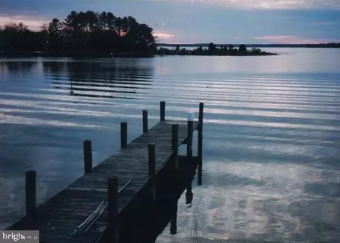 47758 Sunset Mnr, Saint Inigoes, MD 20684