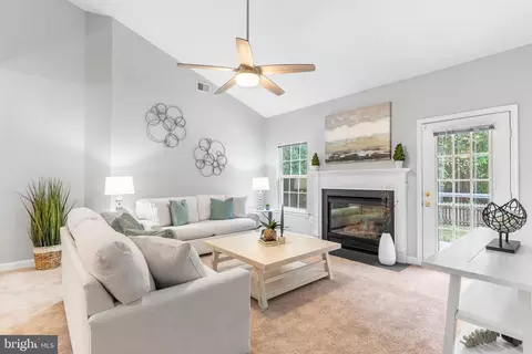 21527 Oxford Dr, Lexington Park, MD 20653